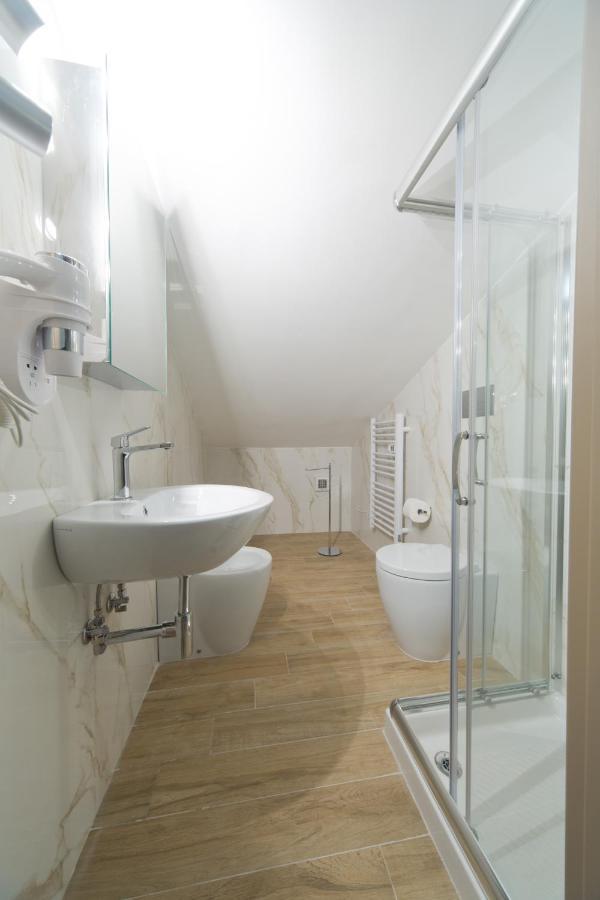 Slow Chic Apartment Beb Policlinico Messina Ngoại thất bức ảnh