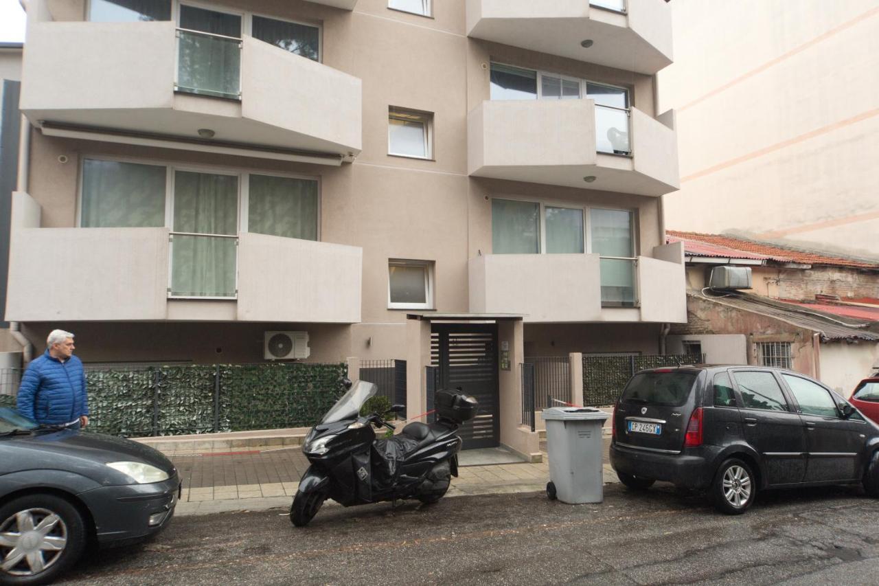 Slow Chic Apartment Beb Policlinico Messina Ngoại thất bức ảnh