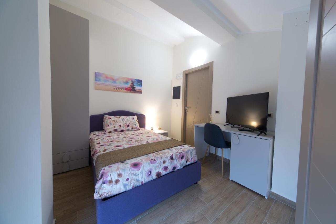 Slow Chic Apartment Beb Policlinico Messina Ngoại thất bức ảnh