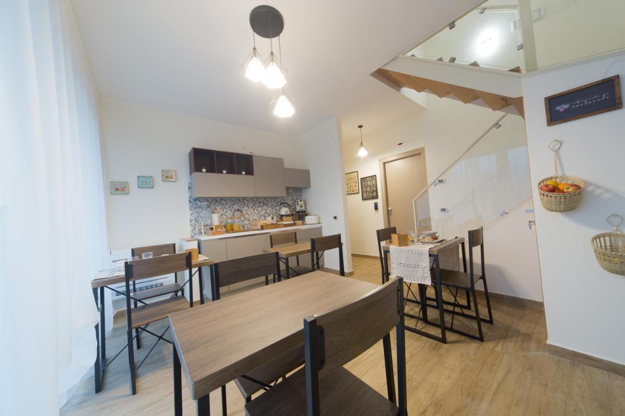 Slow Chic Apartment Beb Policlinico Messina Ngoại thất bức ảnh