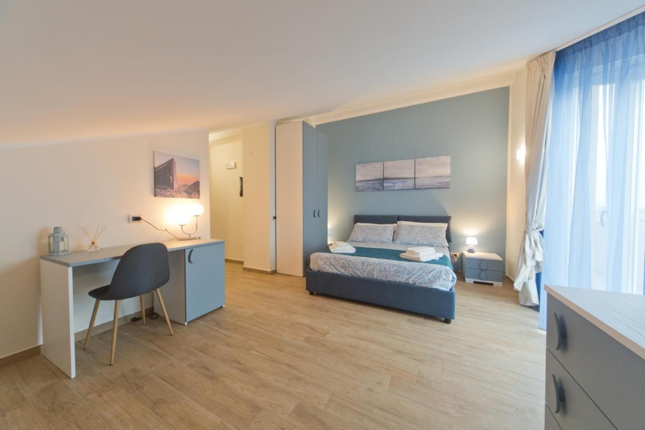 Slow Chic Apartment Beb Policlinico Messina Ngoại thất bức ảnh