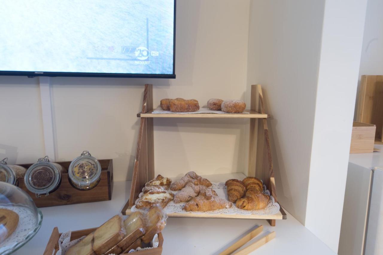 Slow Chic Apartment Beb Policlinico Messina Ngoại thất bức ảnh