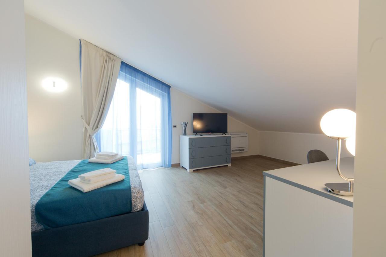 Slow Chic Apartment Beb Policlinico Messina Ngoại thất bức ảnh
