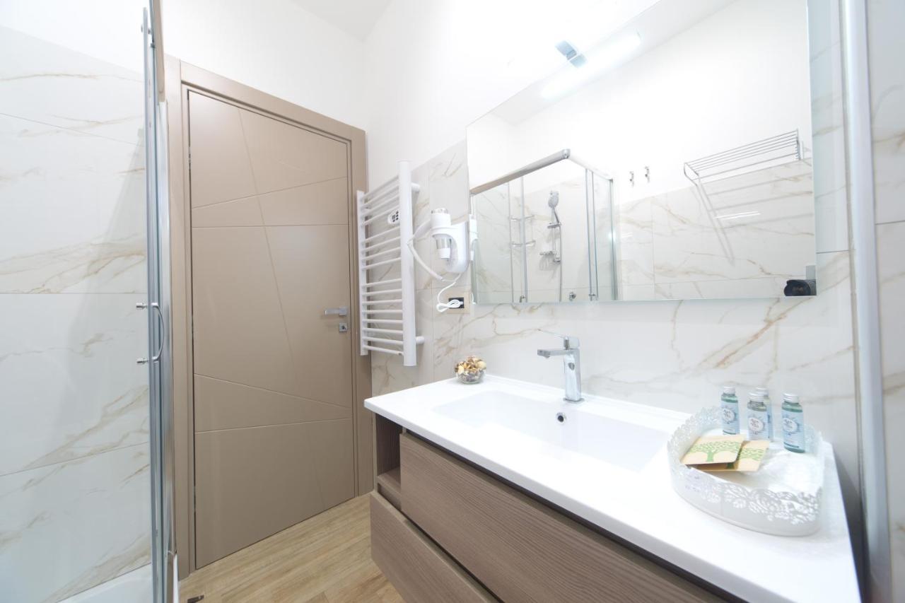 Slow Chic Apartment Beb Policlinico Messina Ngoại thất bức ảnh